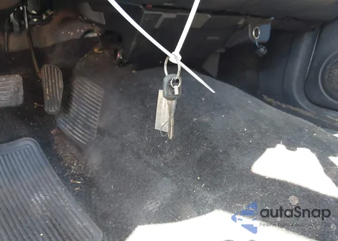 2003 Chevrolet S-10 Ls из США, поврежденный, VIN 1GCCS19X938263624